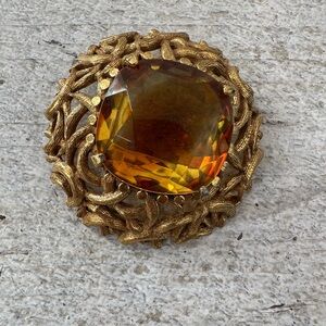 Vintage Signed Scrager Faceted Rhinestone Dome Brooch 1960s